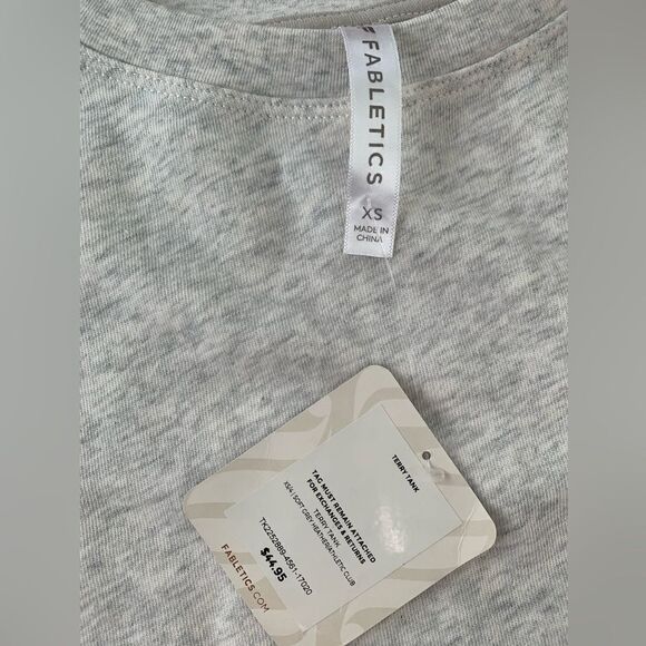 NWT Fabletics Athletic Top - Picture 4 of 6